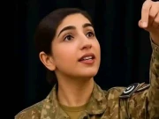 دھواں دار خطاب سے سوشل میڈیا پر ٹاپ ٹرینڈ بننے والی پاک فوج کی کیپٹن ایمان درانی کون ہیں؟ 