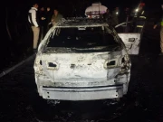 موٹروے پولیس کی گاڑی پر نامعلوم افراد کی شدید فائرنگ، اہلکار زخمی، کار جل کر خاکستر