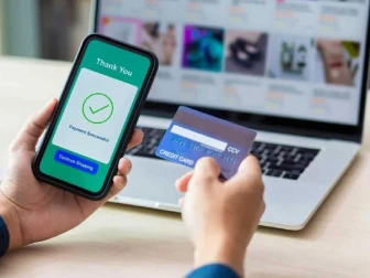 وزیراعظم کی کیش لیس معیشت کے فروغ کی کوششیں مزید تیز کرنے کی ہدایت