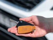 اغوا ہونیوالے نوجوان کی 25 سال بعد والدین سے ملاقات، دولت کی پیش کش ٹھکرادی