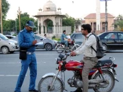 پنجاب میں ٹریفک چالان کے جرمانوں میں کمی کی ترامیم کثرت رائے سے منظور