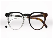 ’آٹو فوکس‘ کرنے والا اسمارٹ چشمہ متعارف