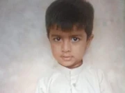 کراچی؛ گزشتہ روز لاپتا ہونے والے 5 سالہ بچے کی لاش گٹر سے برآمد