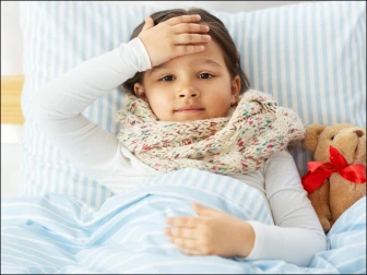بچوں کو سرد موسم کے منفی اثرات سے کیسے محفوظ رکھیں؟