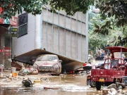 چین میں صرف ایک دن میں سال بھر کی بارش برس گئی؛ 19 ہزار افراد کا انخلا 