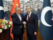 چینی وزیر خارجہ اہم دورے پر پاکستان پہنچ گئے