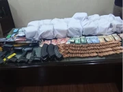 قومی شاہراہ پر گاڑی سے کروڑوں روپے مالیت کی 36 کلو چرس برآمد