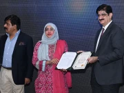 وزیراعلیٰ سندھ نے 646 اساتذہ تدریسی لائسنس تقسیم کردیے