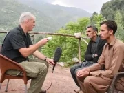 نک رابرٹسن کا ایل او سی کے سرجیوار گاؤں کا دورہ، بھارتی فوج کے فیک انکاونٹرز پر عالمی توجہ