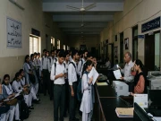کراچی میں بجلی لوڈشیڈنگ کا معاملہ سنگین، سرکاری کالجوں اور اسکولوں کا نظام معطل
