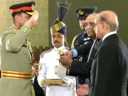 عاصم منیر کو بیٹن آف فیلڈ مارشل کے اعزاز سے نواز دیا گیا