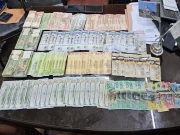 کراچی: غیر قانونی منی ایکسچینج میں ملوث ملزم گرفتار، لاکھوں مالیت کی کرنسی برآمد