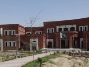 گورنر خیبرپختونخوا کا وزیراعظم سے صوبے میں چار دانش اسکول بنانے کا مطالبہ