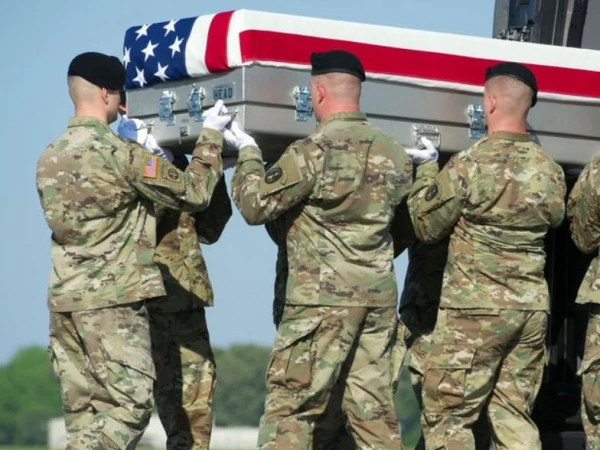 ایران کے حملے کے بعد زخمی امریکی فوجی دم توڑ گیا، ہلاکتوں کی تعداد 7 ہوگئی