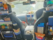 اپنی گاڑی کو مِنی اسٹور میں تبدیل کرنے والا اوبر ڈرائیور وائرل