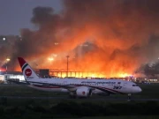 ڈھاکا ایئرپورٹ پر آتشزدگی کے بعد فلائٹ آپریشن بحال، نقصانات کا تخمینہ ایک ارب ڈالر سے زائد