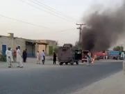 خیبر پختونخوا میں سڑک کنارے نصب بم سے پولیس موبائل پر حملہ، 2 اہلکار زخمی