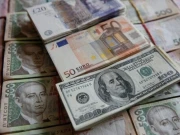ڈالر کی قیمت میں مزید کمی، انٹربینک اور اوپن مارکیٹ میں روپے کی قدر میں اضافہ