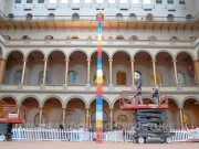 واشنگٹن میں 33 فٹ لمبا ڈومینو ٹاور تعمیر کرنے کا عالمی ریکارڈ قائم