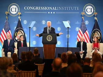 ڈونلڈ ٹرمپ کی مذاکرات کے ناکام ہونے پر ایران کو ایک بار پھر دھمکی