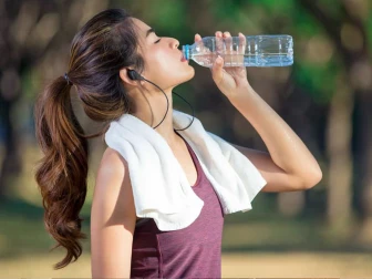 صحت مند زندگی  کیلیے ڈی ہائیڈریشن سے بچنے کے آسان طریقے