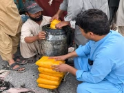 بلوچستان؛ ٹماٹروں سے لدے مزدا ٹرک سے 11کروڑ مالیت کی کرسٹل آئس برآمد