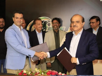 پاکستانی میں الیکٹرک بسوں کی تیاری کیلیے چینی کمپنی کے ساتھ مفاہمتی یادداشت پر دستخط