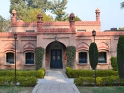 ایڈورڈز کالج پشاور کا وزیر اعلیٰ کو چیئرمین  بنانے کا فیصلہ، گورننر نے عدالت میں درخواست دائر کردی