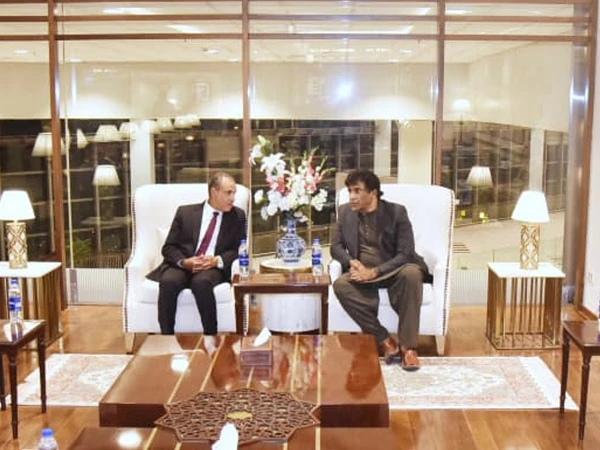 جنگ بندی پر 4 ملکی وزرائے خارجہ کی اہم بیٹھک میں شرکت کیلیے مصر کے وزیر خارجہ پاکستان پہنچ گئے