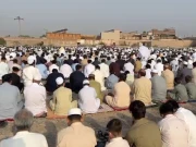پشاور سمیت پختونخوا کے کئی علاقوں میں افغان مہاجرین آج عید منا رہے ہیں