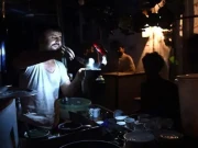 کراچی میں بجلی کا بحران شدت اختیار کر گیا، متعدد علاقوں میں 36 گھنٹوں سے بجلی غائب
