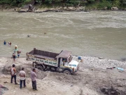 تجاوزات کرنیوالوں نے دریا بھی نہیں چھوڑے، قائمہ کمیٹی اجلاس میں انکشافات