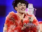 یورو وژن 2024 کے فاتح نیمو کا بڑا قدم، ایونٹ میں اسرائیل کی شرکت پر ٹرافی واپس کر دی