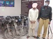 کراچی: موٹر سائیکل چوری اور ڈکیتی میں ملوث 5 ملزمان گرفتار