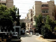 کراچی: گلستان جوہر میں اپارٹمنٹ کی پارکنگ سے گاڑی چوری