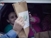 حماس نے اسرائیلی یرغمالی خواتین کو تحفے کے بیگز میں کیا چیزیں دیں؟