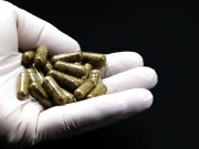 برطانیہ میں انسانی فضلات پر مبنی کیپسولز سے طبی مسائل کا علاج