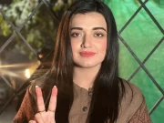 فلک جاوید پولیس افسران پر حملے میں ملوث ہے، پولیس، عدالت سے مزید ریمانڈ کی درخواست