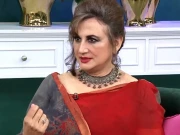 شادی سے پہلے منی اسکرٹ پہنتی تھی، بعد میں برقع بھی پہنا، فریال گوہر کا انکشاف