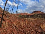 زمین پر قدیم ترین سیارچے ٹکرانے کے آثار دریافت