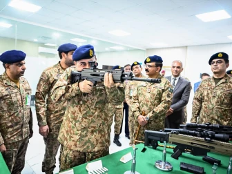 فیلڈ مارشل عاصم منیرکا پاکستان آرڈیننس فیکٹری واہ کا دورہ، جدید اسلحہ کے ٹرائلز کا مشاہدہ