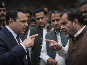 پنجاب؛ بیوروکریسی اور حکومتی ارکان میں اختیارات کی جنگ شدت اختیار کر گئی