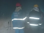 کراچی، لیاری لی مارکیٹ میں رکشہ گودام میں آگ، ریسکیو نے قابو پا لیا، ٹھیلے بھی متاثر