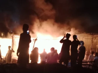 راولپنڈی، لنڈا بازار میں ہولناک آتشزدگی، 25 سے زائد کھوکھے جل کر خاکستر