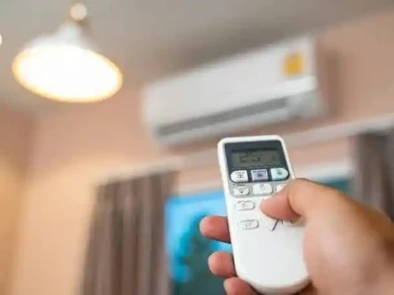 اے سی کس درجہ حرارت پر چلائیں کہ کمرہ بھی ٹھنڈا رہے اور بل بھی کم آئے؟