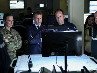 آبنائے ہرمز کھلوانے کیلیے فرانس اور 35 ممالک کے فوجی قیادت کا ویڈیو کانفرنس اجلاس