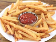 زیادہ فرائز کھانا کس دائمی بیماری میں مبتلا کر سکتا ہے؟