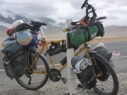 سائیکل پر دنیا بھر کا سفر کرنے والے جرمن سیاح کو اسلام آباد میں چوروں نے لوٹ لیا