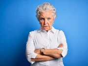 خواتین میں عمر کے ساتھ ساتھ غصے کو قابو کرنے کی صلاحیت بہتر ہوجاتی ہے