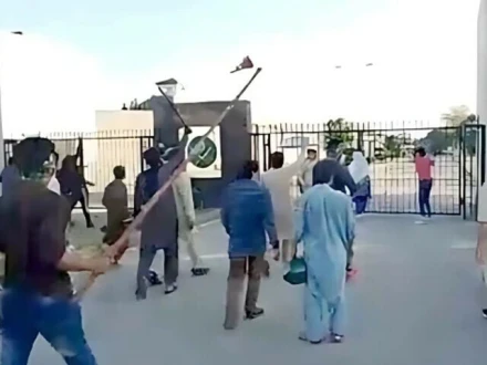 جی ایچ کیو حملہ کیس: عمر ایوب، شبلی فراز، مراد سعید، ذلفی بخاری سمیت 47 ملزمان کو 10، 10 سال قید کی سزا